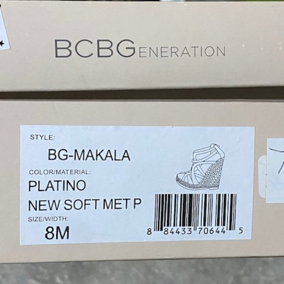 BCBG Women's Dress wedge size 8 - Picture 4 of 4